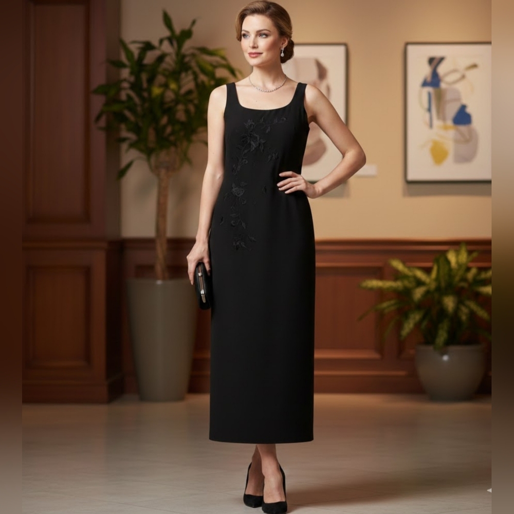 Mark Edwards Chic Black Column Dress - Floral Embroidery & Back Slit, Size 11